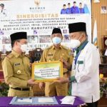 Wakil Bupati Ali Rahman Hadiri Pelaksanaan Zakat Bersama Pemkab Way Kanan Tahun 2021/1442 H di GSG