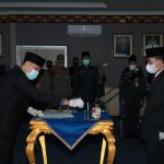 Bupati Lampura Hi. Budi Utomo melantik dan mengambil sumpah tiga pejabat pimpinan tinggi pratama