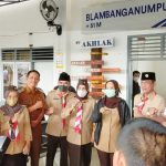 Kakam Lembasung dan Wabup Way Kanan Sambut Kedatangan Wagub Lampung di Stasiun Kereta Api Blambangan Umpu