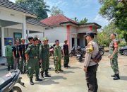 Jaga Kamtibmas, Bhabinkamtibmas Berikan Pelatihan Linmas di Kampung Gunung Katun