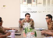 Pj. Sekda Arie Anthony Pimpin Rapat Pimpin Rapat Persiapan Penilaian Opini Penyelenggaraan Standar Pelayanan Publik Tahun 2025