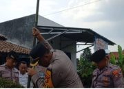 Sambut HUT RI ke-80, Kapolres Ajak Warga Kibarkan Bendera Merah Putih di Way Kanan