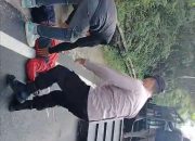 Respon Cepat Layanan 110, Polsek Way Tuba Evakuasi Pengendara Motor Alami Kecelakaan di Jalinsum Way Kanan*