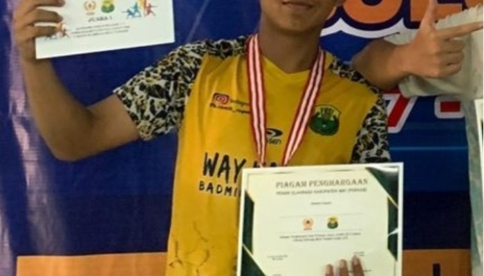 Sabet Juara 1 Bulu Tangkis Porkab Way Kanan, Aldavi Kenzi Shaka Rajai Kategori Tunggal Pelajar U-17